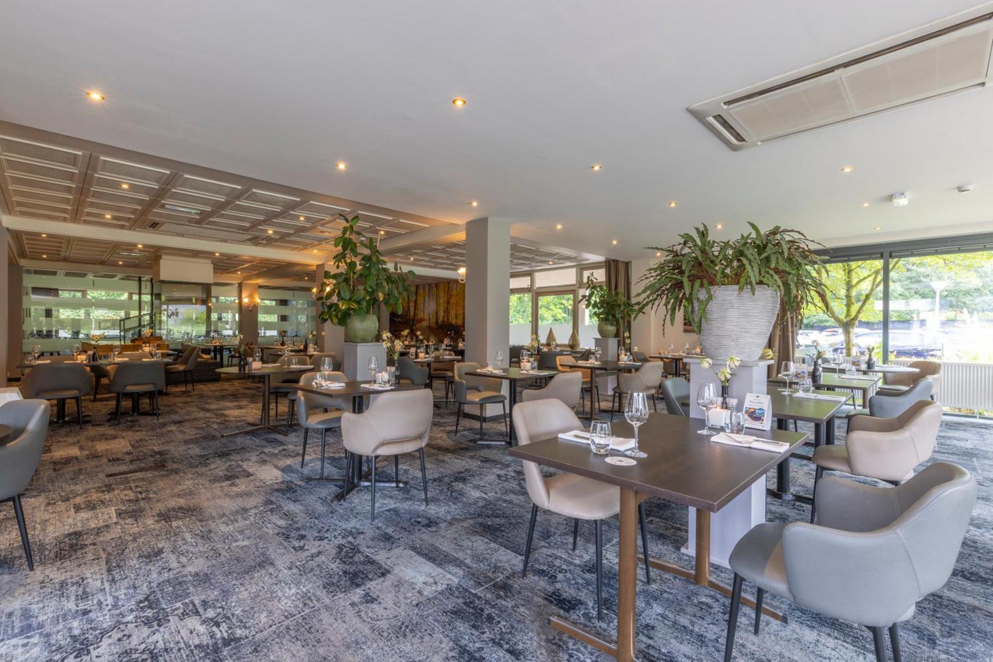 Fletcher Hotel-Restaurant De Buunderkamp Wolfheze Bagian luar foto